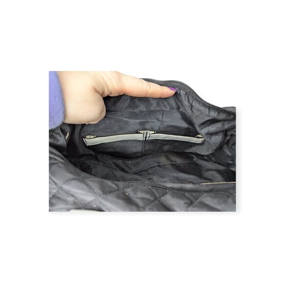 Quilted Miniature Black & White Barrel Bag w/Matching "K" Initial Zip Pouch - Picture 7 of 16